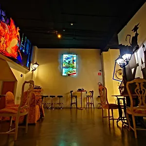  Hostel Iron Spanyolország