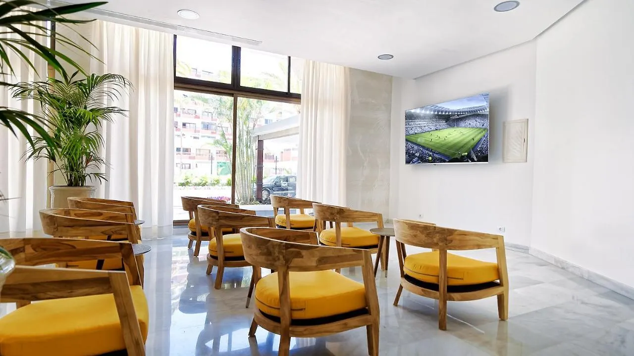*** فندق Bull Escorial & Spa بلايا ديل إنغلز إسبانيا